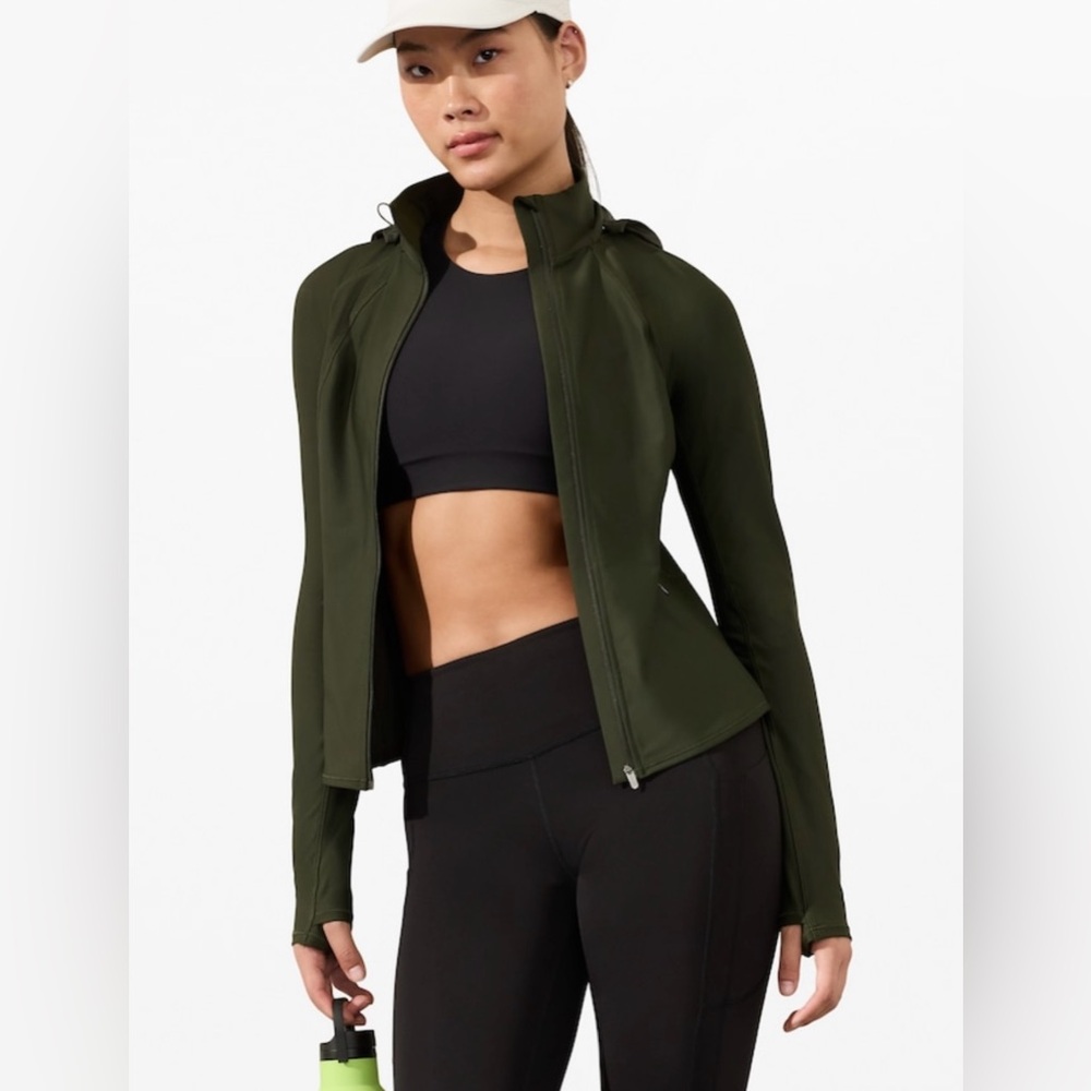 NWT Athleta Interval Jacket - Aspen Olive - M